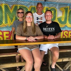 Meet your Posher, Suzie